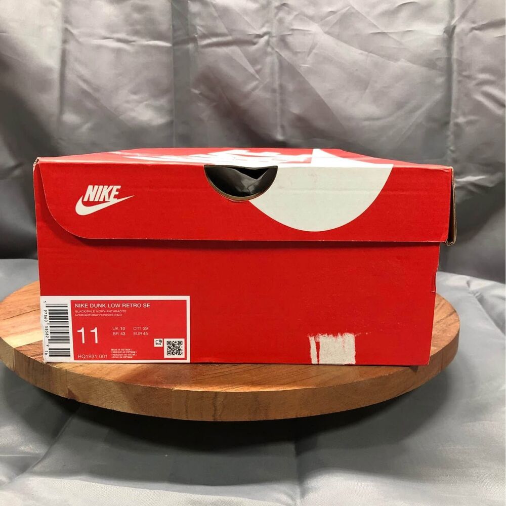 Nike Dunk Low Retro SE size 11 - Picture 8 of 9